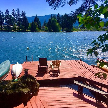 Long Lake Waterfront Bed And Breakfast Nanaimo Exterior photo