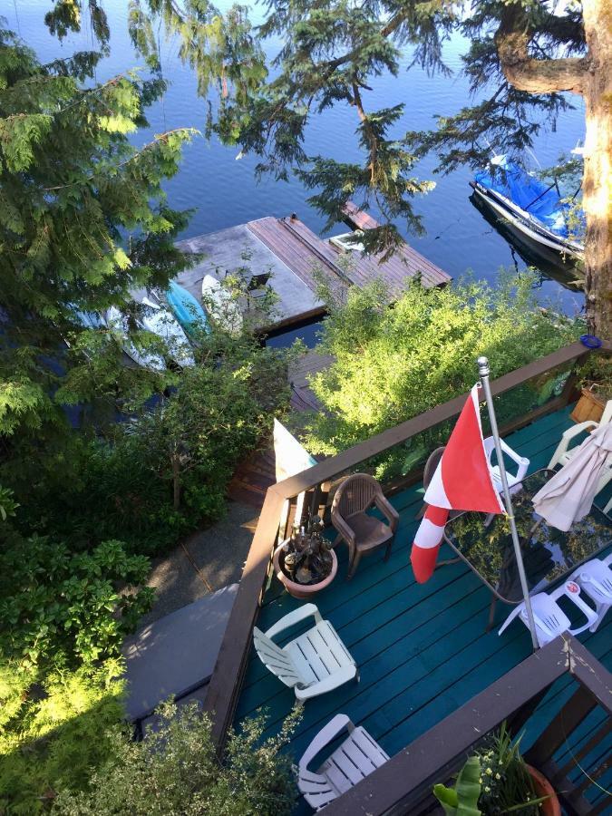 Long Lake Waterfront Bed And Breakfast Nanaimo Exterior photo